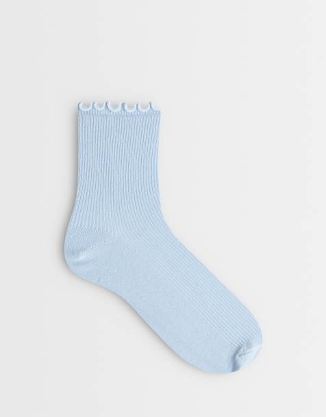 Topshop – Gerippte Socken in Blau mit Rüschen - view 1