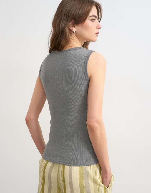 Topshop – Geripptes Trägertop in Grau meliert mit V-Ausschnitt, 4 von 4