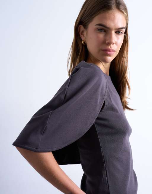 Topshop – Geschmeidiges Oberteil in Anthrazitgrau mit Cape-Detail, 3 von 4