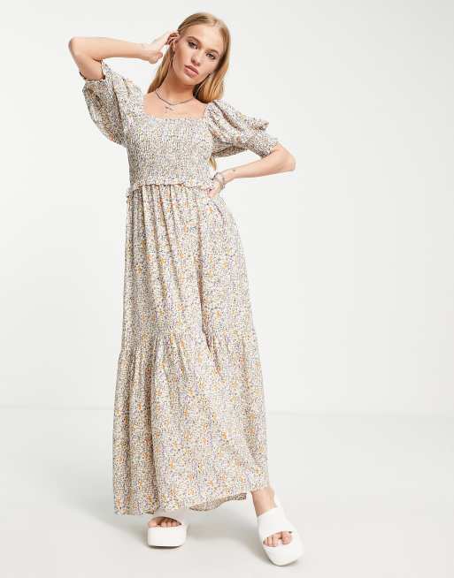Topshop - Gesmokte maxi-jurk met fijne print en gekruist detail op de rug