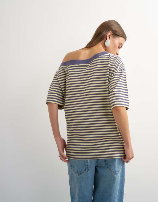 Topshop gestreept off-shoulder T-shirt in navy, 4 van 4