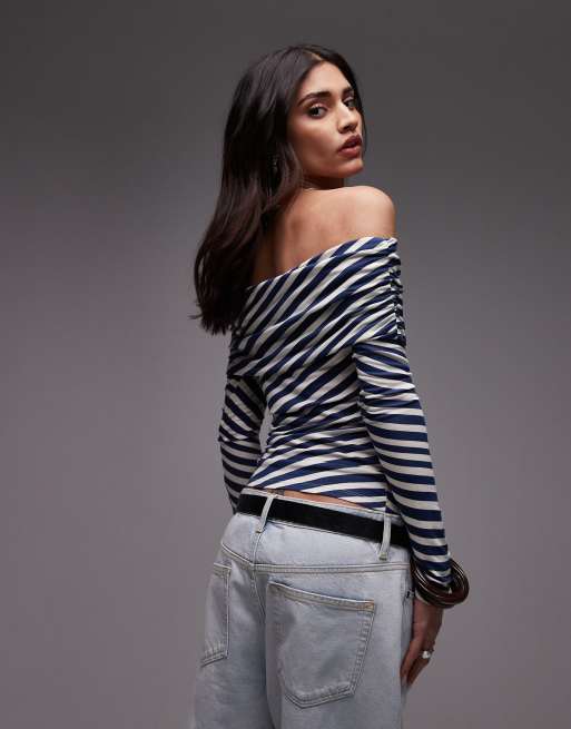 Topshop - Gestreepte bardottop met blote schouders in blauw, 2 van 4