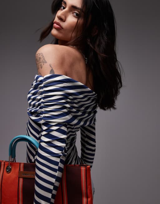 Topshop - Gestreepte bardottop met blote schouders in blauw, 3 van 4
