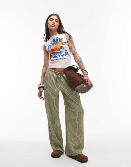 Topshop - Gestreepte broek van kreukelstof met wijde pijpen en lage taille in groen
