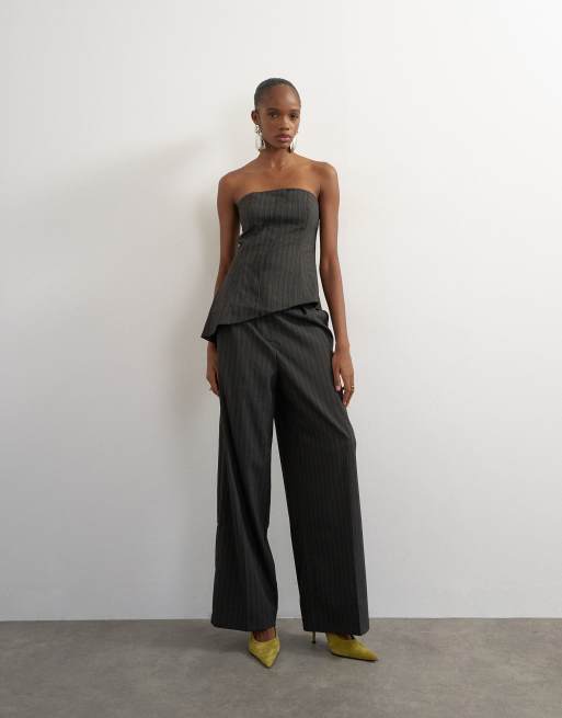 Topshop gestreiftes asymmetrisches Bandeau mit Nähten in Braun, 4 von 4