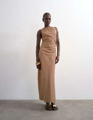 Topshop - Gestreiftes Midikleid in Braun-Limettengrün mit seitlicher Raffung und gerafften Schultern-Bunt