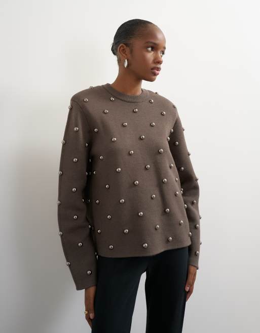 Topshop gestrickter Pullover mit Schulterpolstern und Metallnieten in Braun, 3 von 4