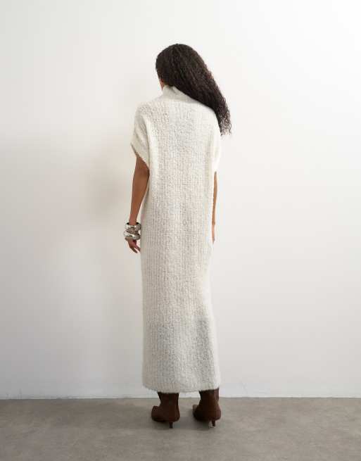 Topshop gestricktes, transparentes Maxikleid mit Stehkragen aus Wolle in Elfenbein, 4 von 4