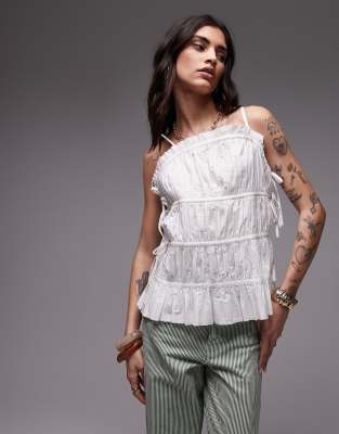 Topshop - Gestuftes Popeline-Camisole in Elfenbeinweiß mit Faltendetails