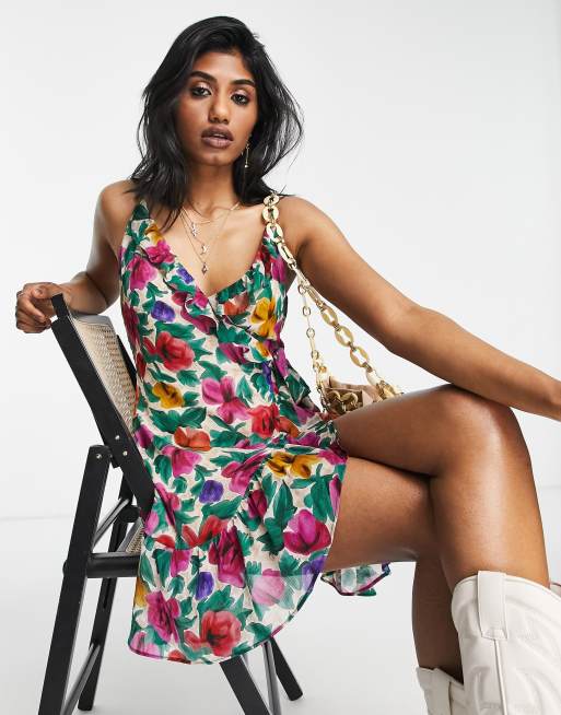 Topshop – Gewickeltes Trägerkleid mit buntem Blumenmuster