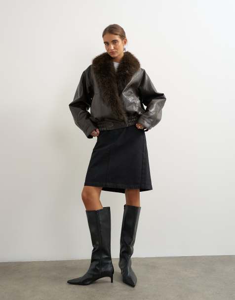 Topshop giacca bomber in pelle sintetica con finiture in pelliccia sintetica marrone - view 1