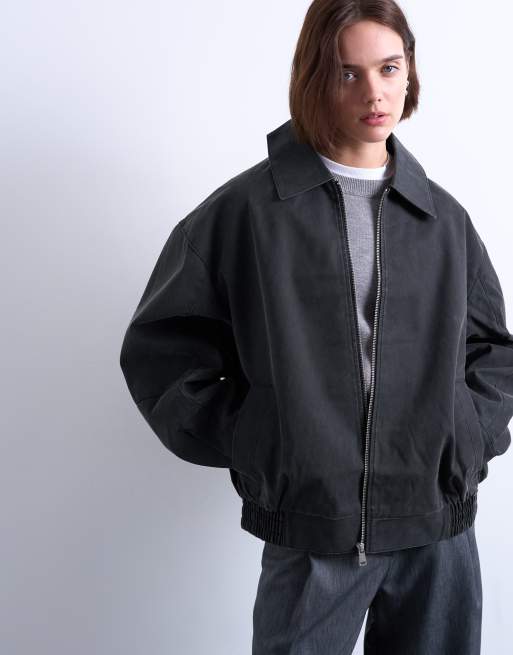 Topshop - Giacca bomber super oversize in camoscio sintetico color nero slavato con fodera trapuntata e tasche applicate
