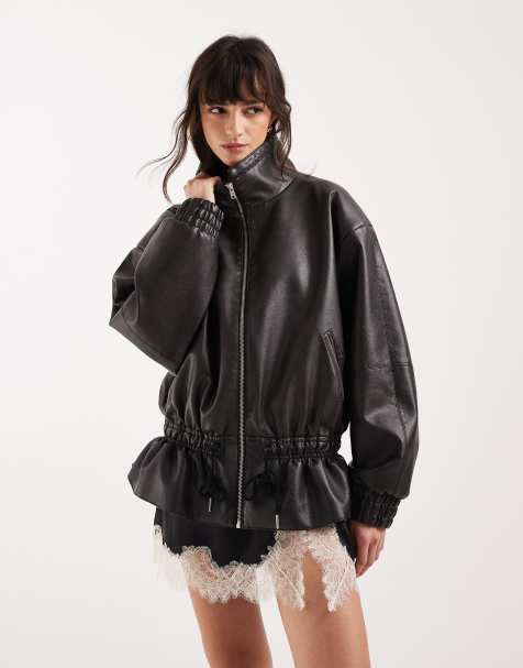 Topshop - Giacca con collo a imbuto in pelle sintetica nera con fermacorda in vita e zip - view 1