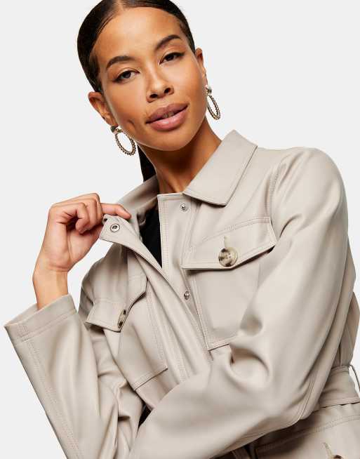 Topshop - Giacca in pelle sintetica écru con cintura, 3 di 4