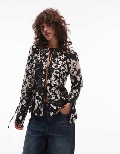 Topshop - Giacca stile vestaglia da camera con stampa monocromatica a fiori sfumata