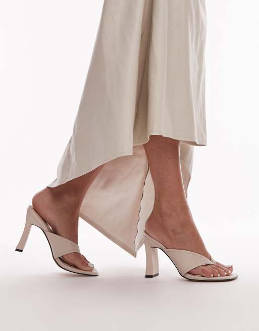 Topshop - Gisele - Sabot bianco sporco con tacco e dettaglio infra-alluce