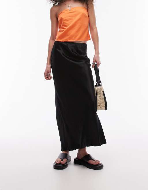 Topshop - Gonna midi in raso nero con taglio asimmetrico