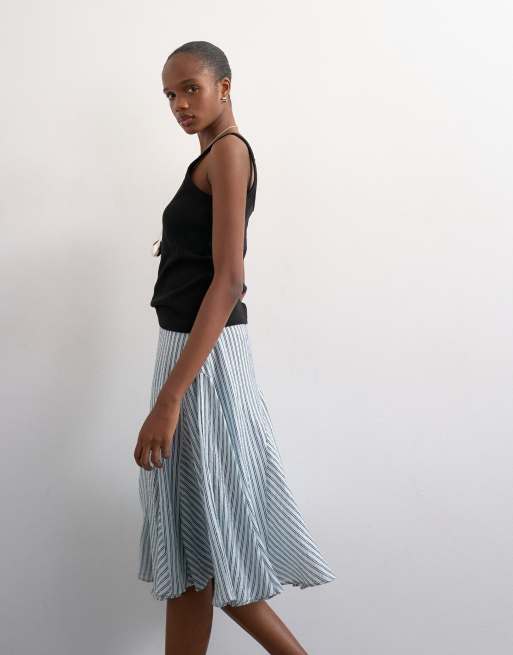 Topshop - Gonna stropicciata monocromatica a righe con vita scesa e fondo con godet, 3 di 5
