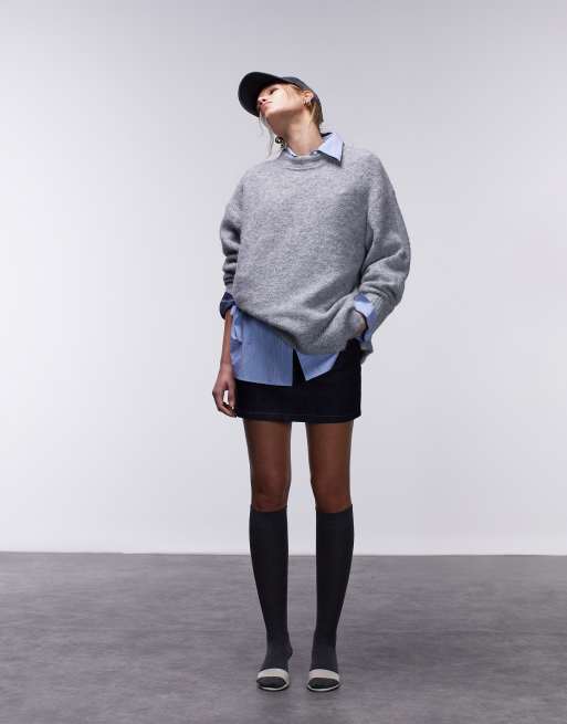 Topshop – Grå, fluffigt stickad tröja i oversize med rund halsringning och synlig söm, 4 av 4