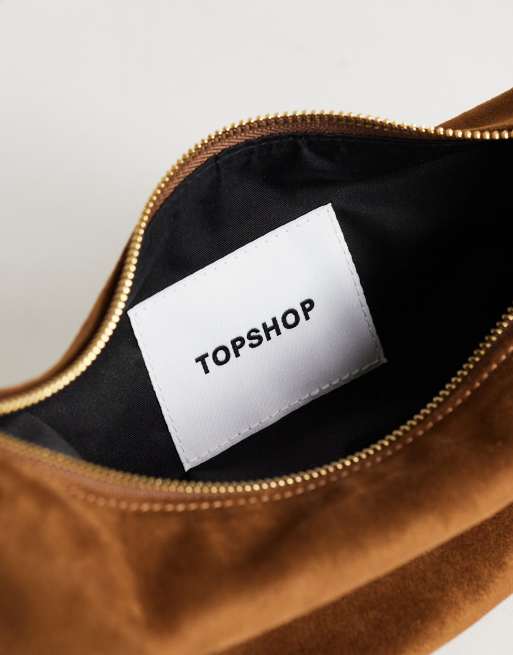 Topshop Grace liten handväska i mockaimitation med rundad öppning i tan, 4 av 4