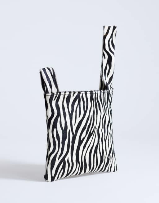 Topshop - Gracie - Kleine handtas van harig leer in zebraprint, 2 van 4