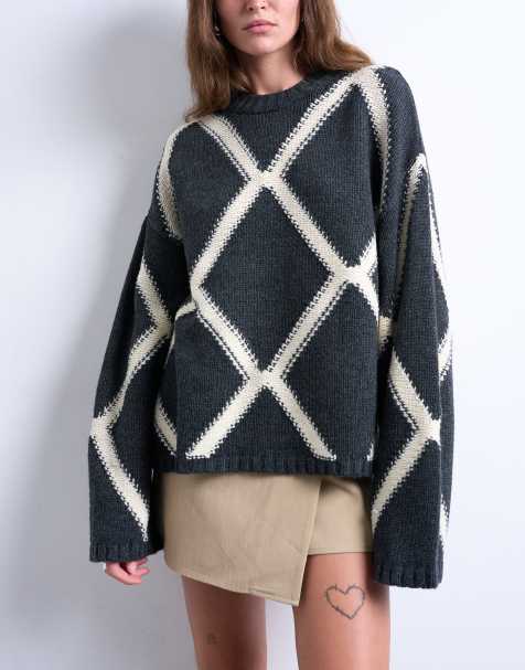 Topshop – Grafitowy dzianinowy sweter w romby - view 1