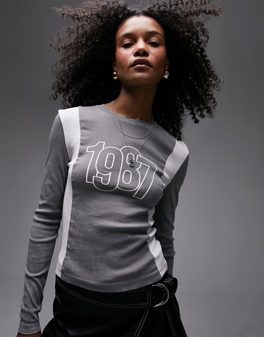 TOPSHOP GRAPHIC 1987 LONG SLEEVE TOP IN GRAY