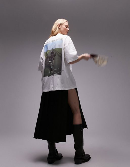 ASOS DESIGN oversized t-shirt with pink floyd license graphic in cream