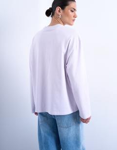 Model wearing Graphic Provence skater tee in lilac