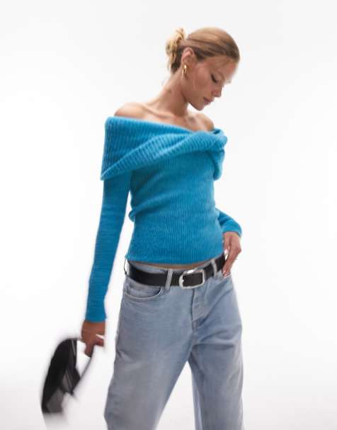 Topshop – Grobstrick-Oberteil in Blau mit verdrehtem Detail und Carmen-Ausschnitt - view 1