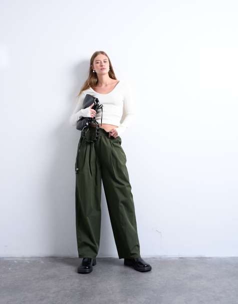 Topshop – Gröna, plisserade mjukisbyxor med ballongben och elastisk midja - view 1