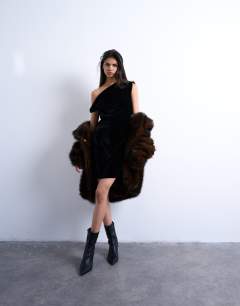 Grown on twist shoulder velvet mini dress in black