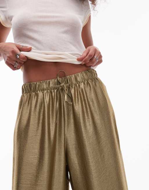 Topshop - Guldfarvede bukser med lige ben og løbesnor i tekstureret satin, 3 af 5