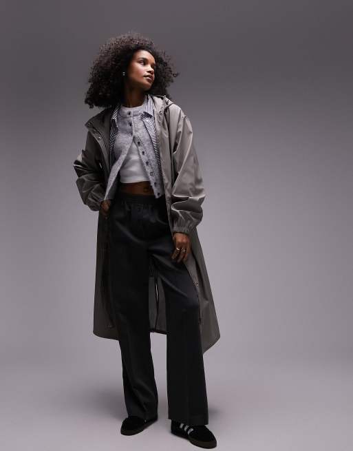Topshop – Gumowana kurtka przeciwdeszczowa w szałwiowym kolorze