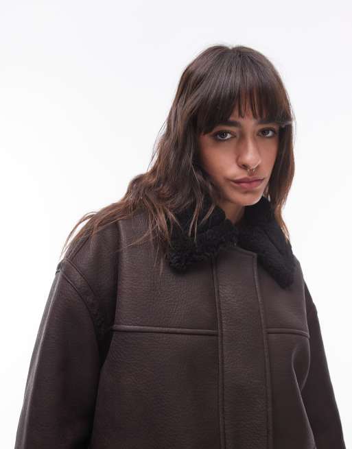 Topshop - Halflang pilotenjack van imitatieleer en -schapenvacht in bruin, 2 van 4