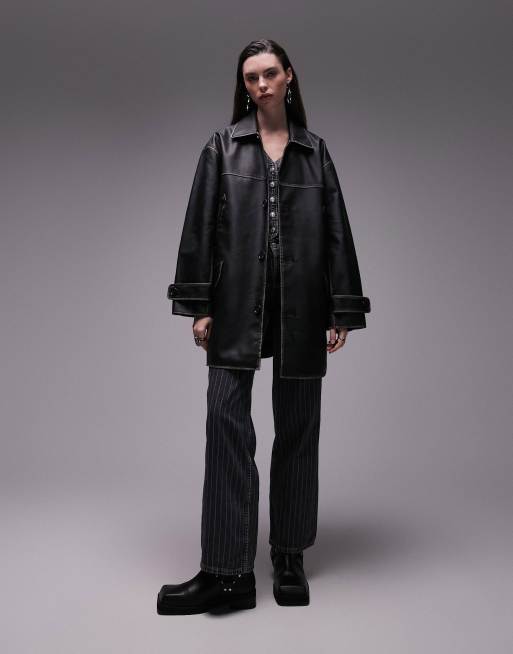 Topshop - Halflange jas van imitatieleer in zwarte wassing