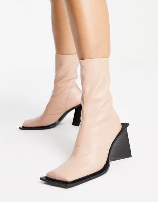 Topshop Halo premium leather square toe heeled boot in camel-Neutral