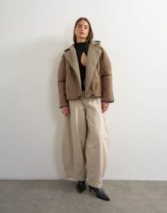 Harper baggy barrel jean in winter oat