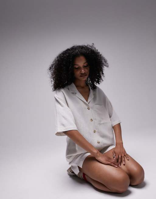Topshop – Havrefärgad pyjamas i linnelook med skjorta och shorts , 2 av 4