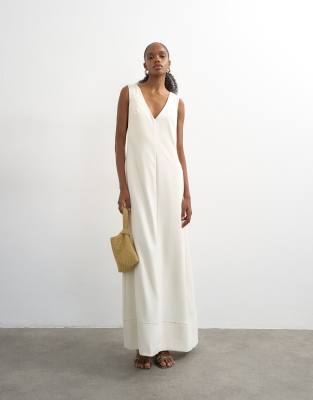 Topshop Heavy Crepe Deep Plunge Column Maxi Dress In White