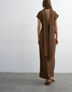 Model wearing Heavy crepe maxi dress with scarf detail in chocolate
