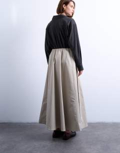 Model wearing Heavy twill full circle midi skirt in taupe