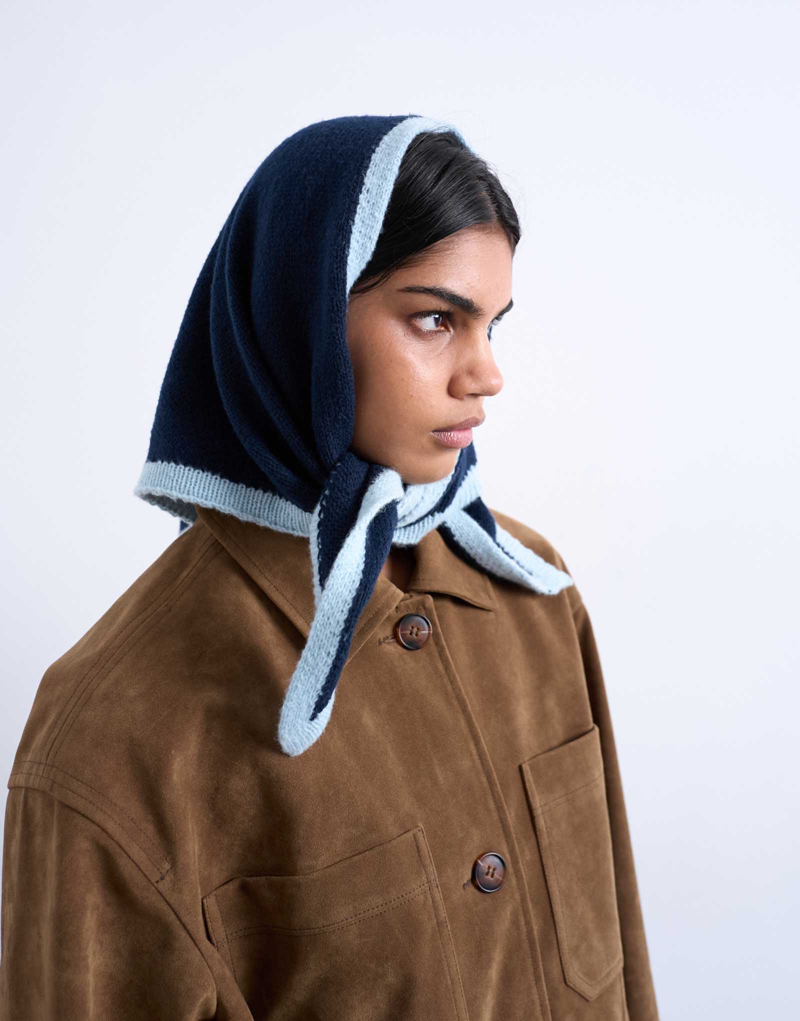 Вязаный головной платок Topshop Heidi темно-синего и светло-голубого цвета