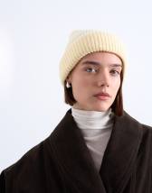 Topshop Henry ribbed beanie in buttermilk