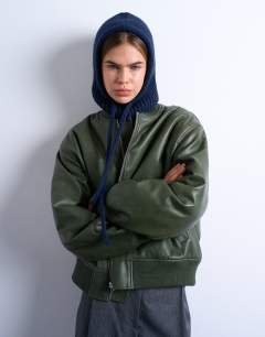 Model wearing Hero ribbed balaclava in navy