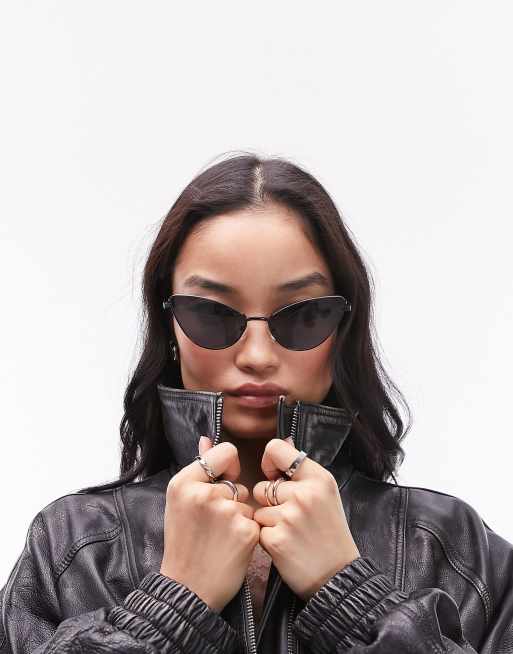 Topshop - Hibiscus - Sorte uindfattede Cat Eye-solbriller