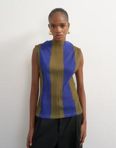 High neck plisse sleeveless top in stripe