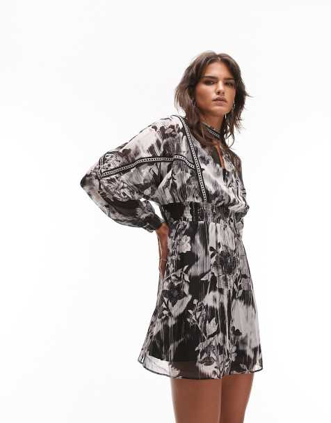 Topshop high neck trim detail mini tea dress in mono scratchy floral print - view 1