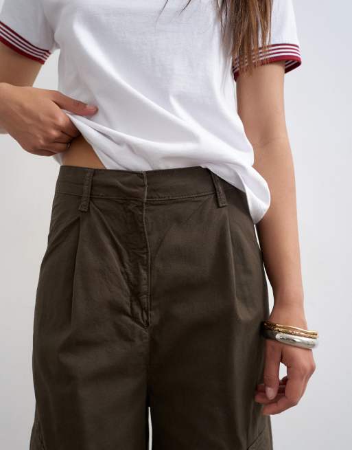 Topshop high rise barrel leg trousers with pleat in brown, 4 of 5