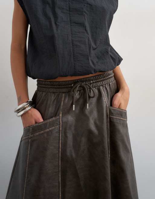 Topshop high shine leather look maxii skirt with side pockets in washed brown, 2 of 5